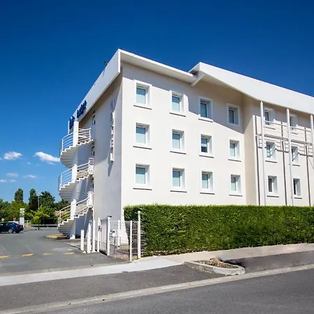 Отель Ibis Budget Bordeaux Sud Вильнав-д'Орнон