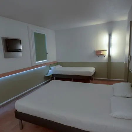 Hotel Ibis Budget Bordeaux Sud 2*