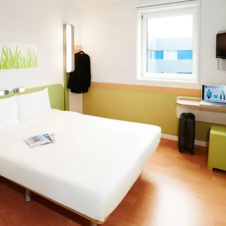 Ibis Budget Bordeaux Sud Hotel 2*