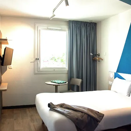 Ibis Budget Bordeaux Sud Отель