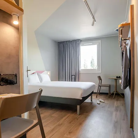 Hotel Ibis Budget Bordeaux Sud 2*